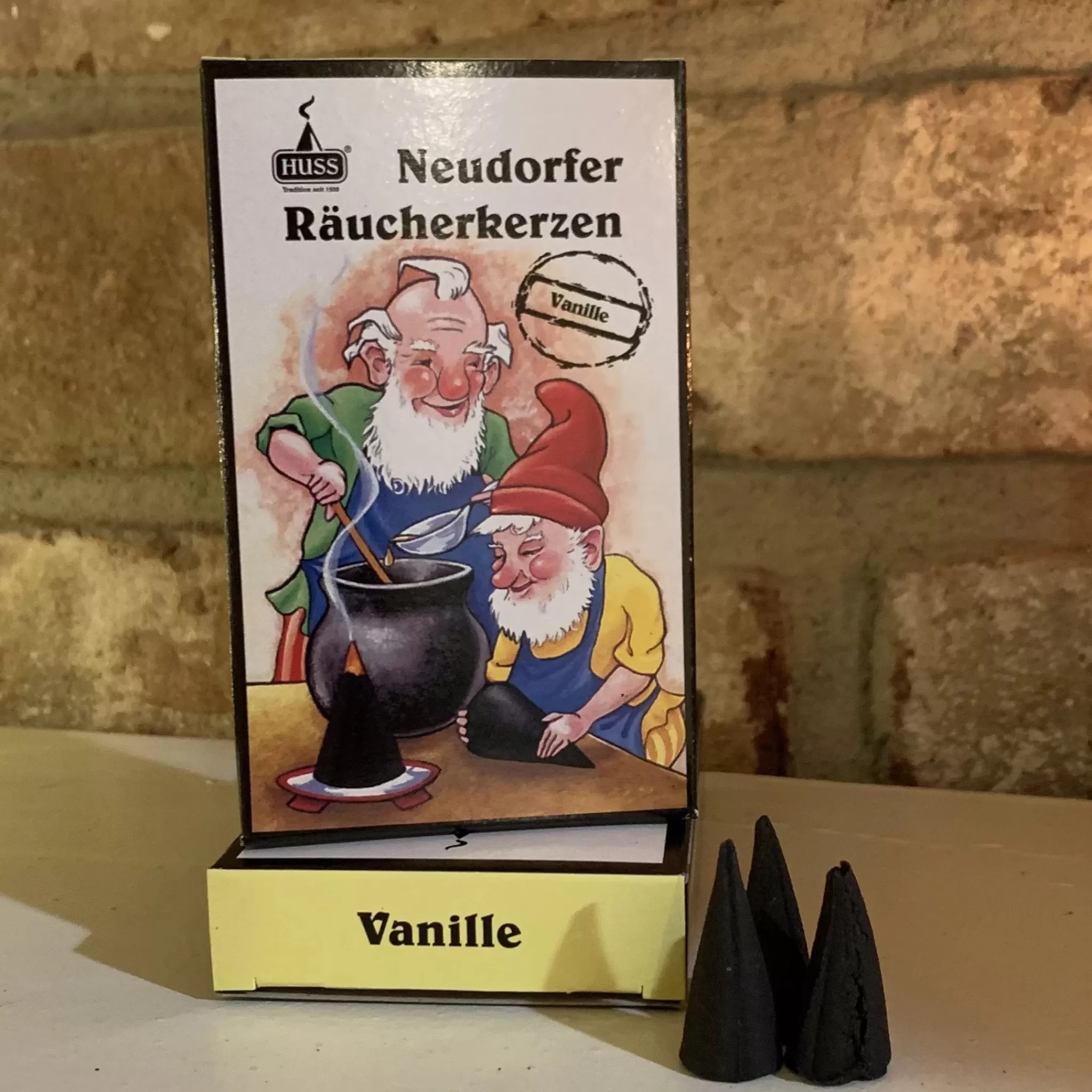 Jürgen Huss Premium Incense Cones (Regular-Sized) - Christmas Treats Sampler (4-Pack)
